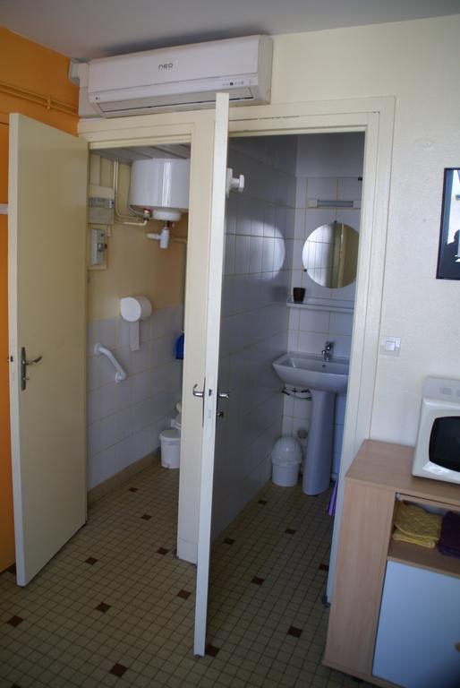 Au Coeur De Bourg Csm Apartman Courseulles-sur-Mer Kültér fotó